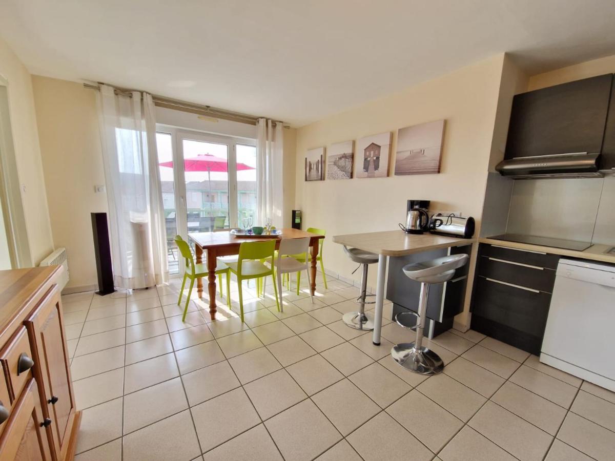 Appartement Avec Piscine, Tennis & Balcon, Centre-Ville Chatelaillon-Plage, 6 Pers, 2 Ch - Fr-1-706-17 Exteriér fotografie