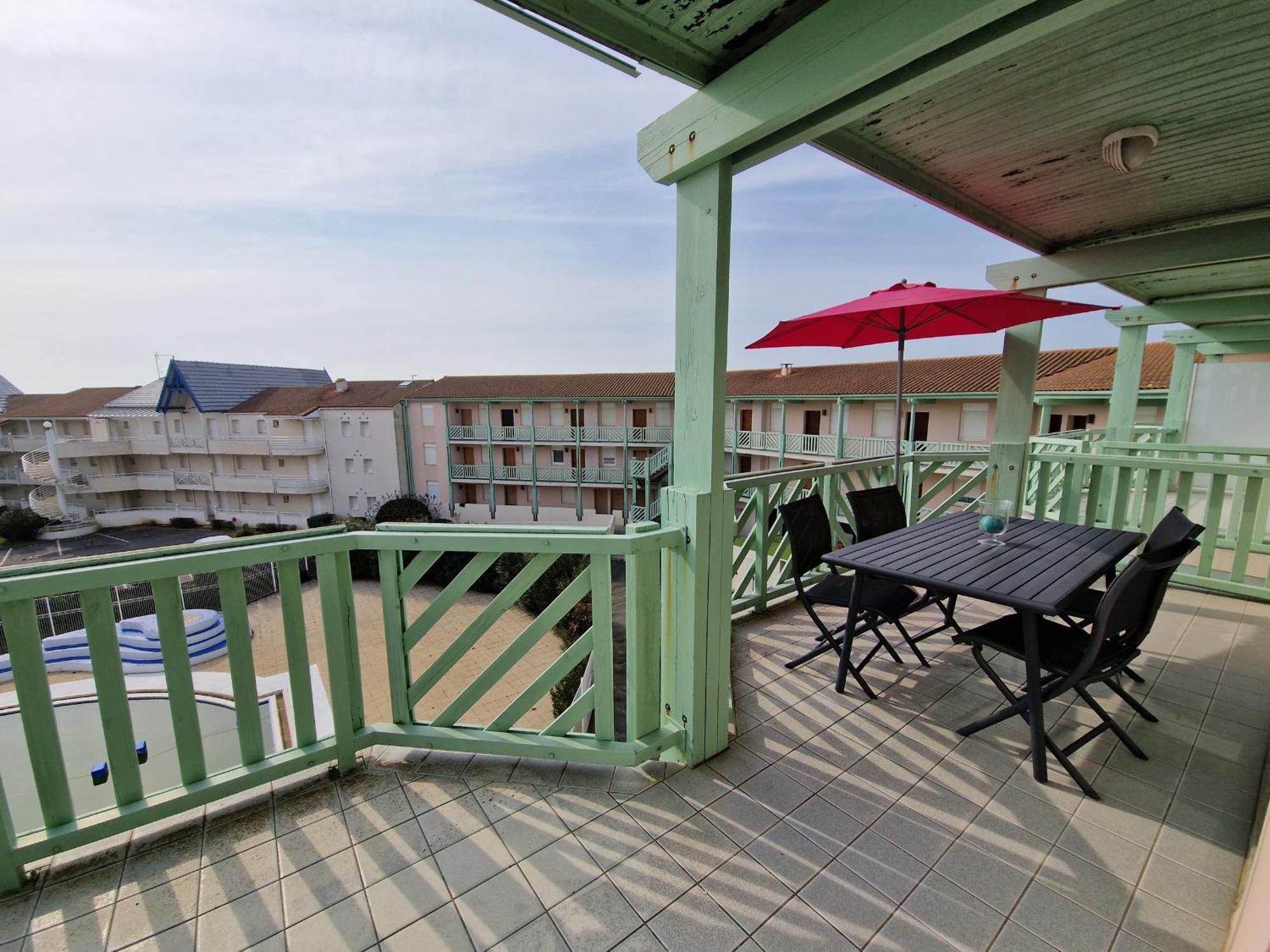 Appartement Avec Piscine, Tennis & Balcon, Centre-Ville Chatelaillon-Plage, 6 Pers, 2 Ch - Fr-1-706-17 Exteriér fotografie